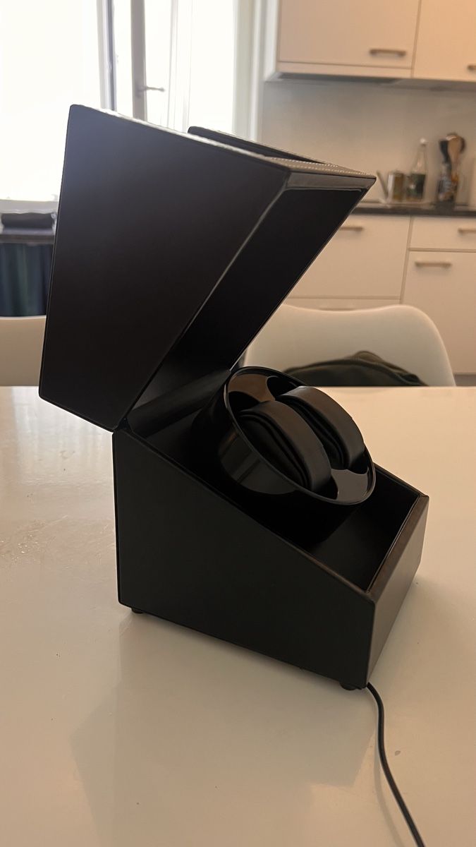 Montres: Automatic Watch Winder for 2 watches, Black, New – Neuf (Voir description) à Zürich par fer_6stt 4