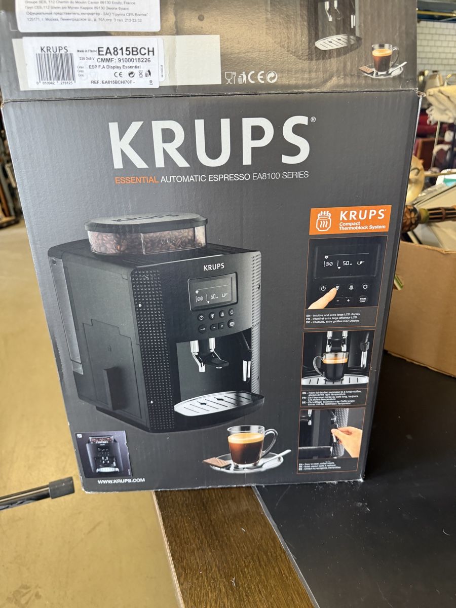Krups Macchine per caffè & Macchine per espresso: Krups EA8100 Kaffeevollautomat gebraucht mit OVP – Usato da Strengelbach venduto da RaenAntikDesign 1