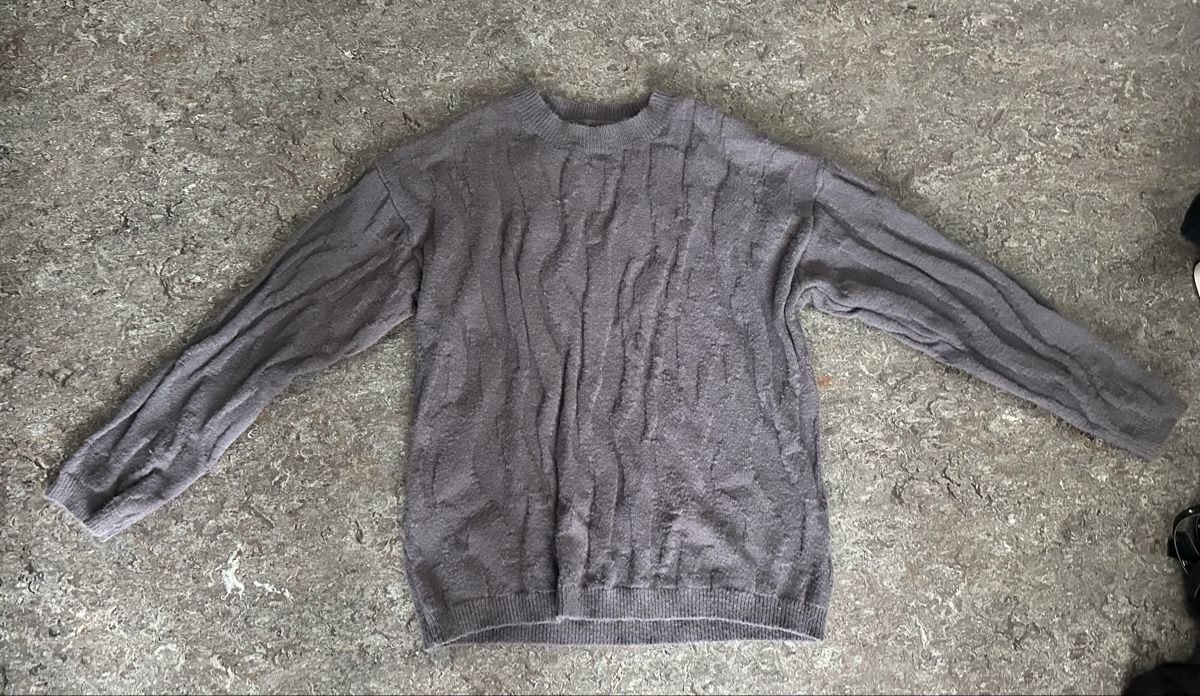 Shein Pullover & Sweatshirts: Sweater Pullover grau  – Gebraucht aus uerikon von SITRRY4