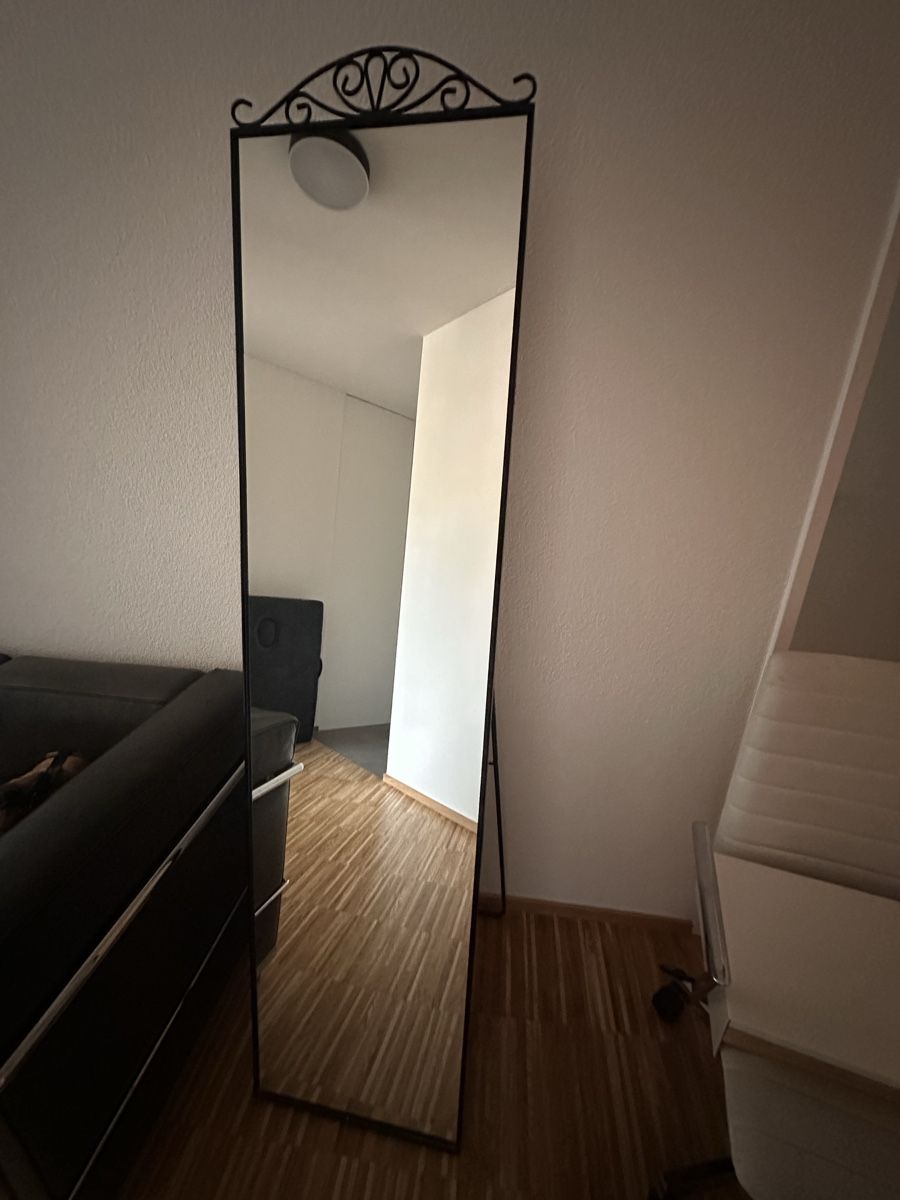 Ikea Specchi: Spiegel Karmsund Ikea – Usato da Zürich venduto da leandralivia