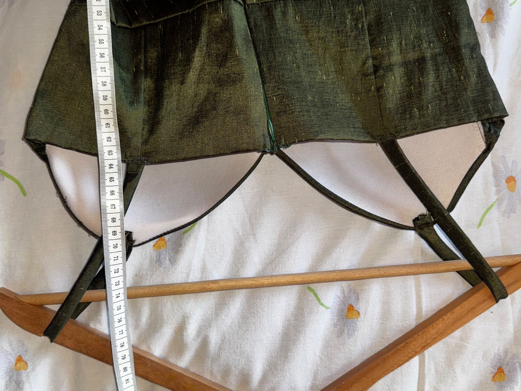 Kleider: Robe de soirée verte taille M – Gebraucht aus Ovronnaz von Etagne68 4