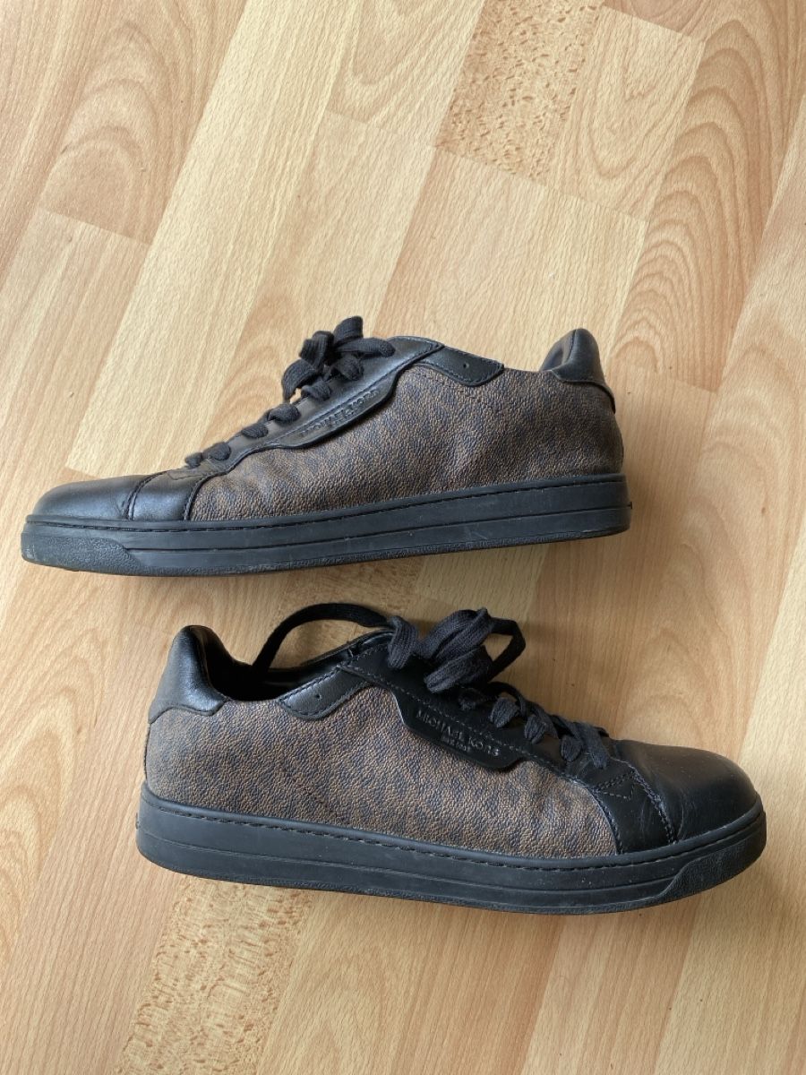 Michael Kors Chaussures hommes: Herren-Lederschuhe von MK – D'occasion à Herisau par Markis_one 2