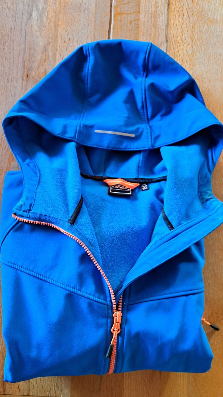 Icepeak Giacche: Softshell Jacke Ice Peak – Usato da Belp venduto da gruemple