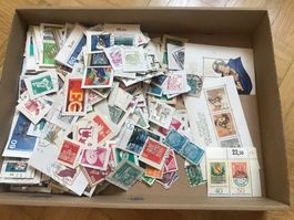Circa 150g Deutsche Briefmarken zum ablösen / bereits gelöst