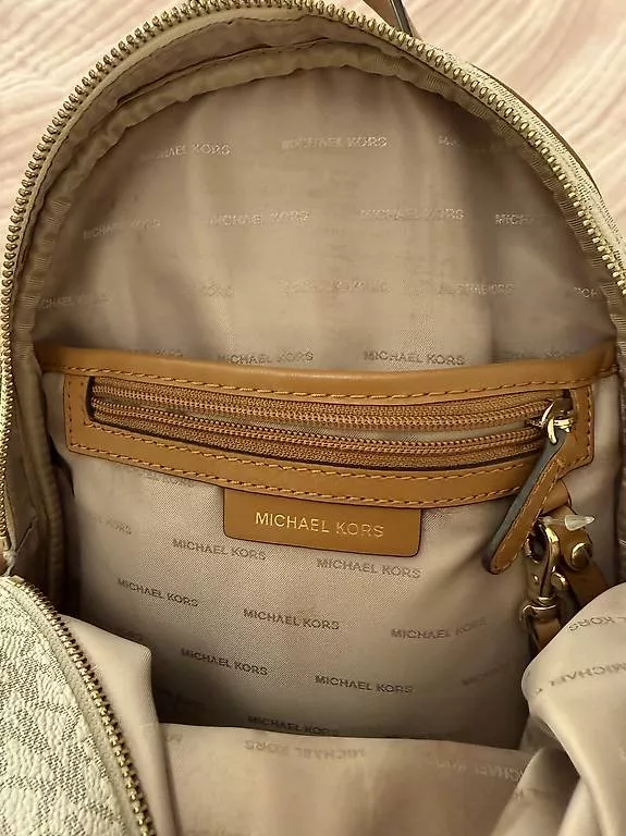 Taschen für Damen: Michael Kors – Gebraucht aus Basel von Tiffanymm 4