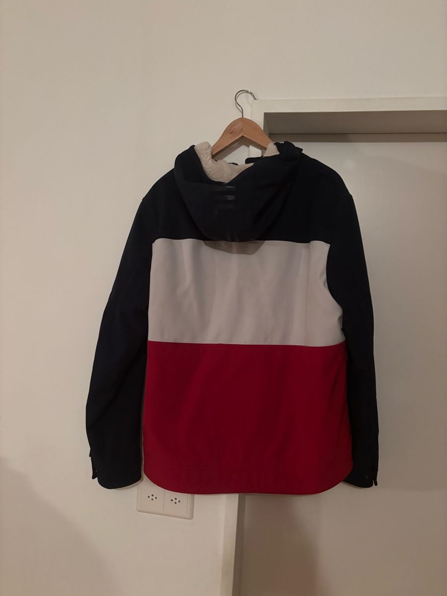 Tommy Hilfiger Giacche: Tommy Hilfiger Winterjacke – Usato da Küsnacht ZH venduto da lui_jv2f 2