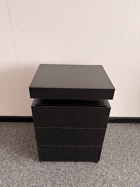 Commodes: Bürokommode mit Schubladen und Klappfach – D'occasion à Flumenthal par sel_p6q7