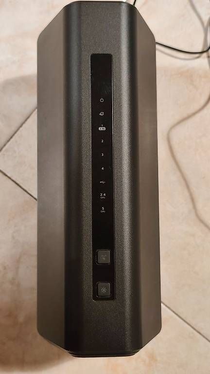 Modem & Router: Netgear Nighthawk RS200 in garanzia – Usato da Locarno venduto da lan_jf9k