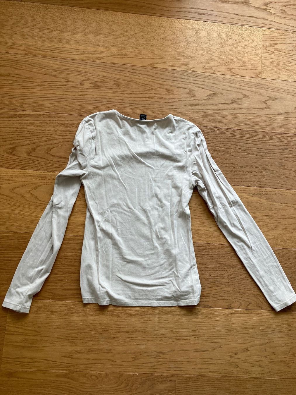 T-shirt: Amisu Langarmshirt, Gr. M, beige - Ideales Basic Teil! – Usato da Unterägeri venduto da Bettsofa123 2
