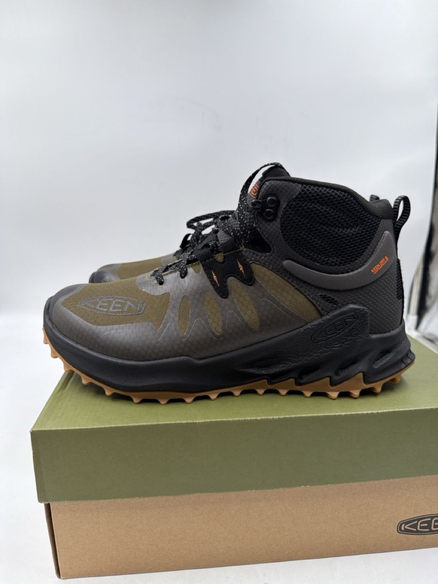 Keen Scarpe da uomo: Keen Wanderschuhe Zionic Mid WP Grösse 43 neu – Nuovo e nell'imballaggio originale da Sirnach venduto da Gin_kobi02 1