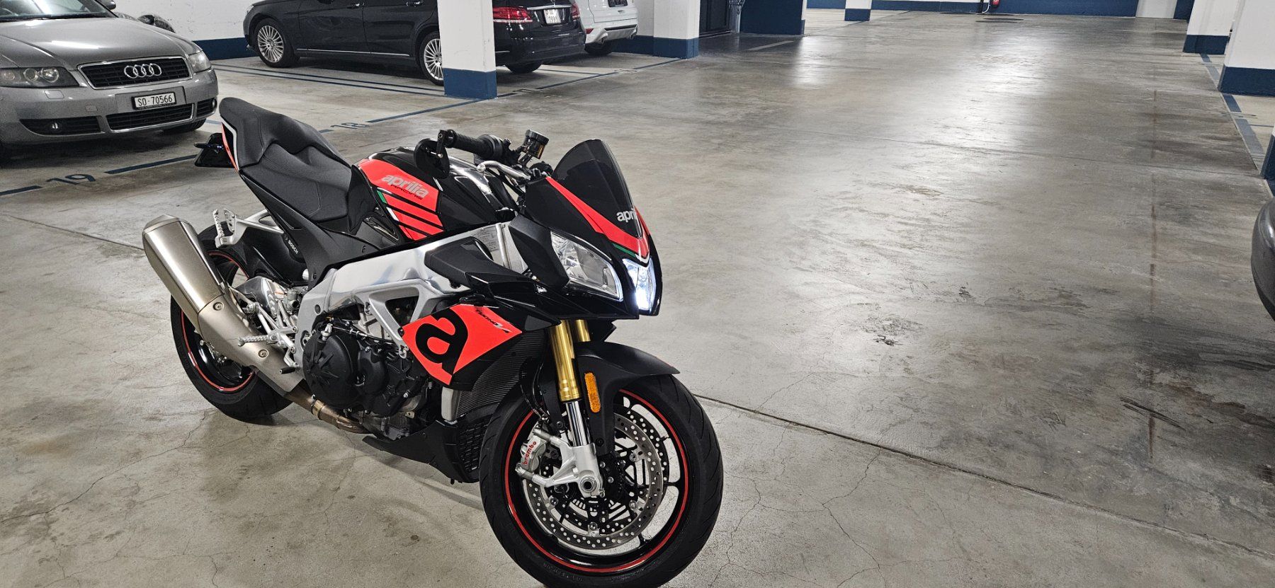 Aprilia Strada: Aprilia Tuono 1100RR – Usato da Grenchen venduto da Tas_7gxh 1