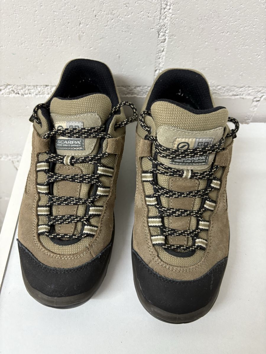 Scarpa Scarpe da donna: SCARPA Dameschuhe goretex grösse EU 40 UK 6,5 – Usato da Thun venduto da jeff070