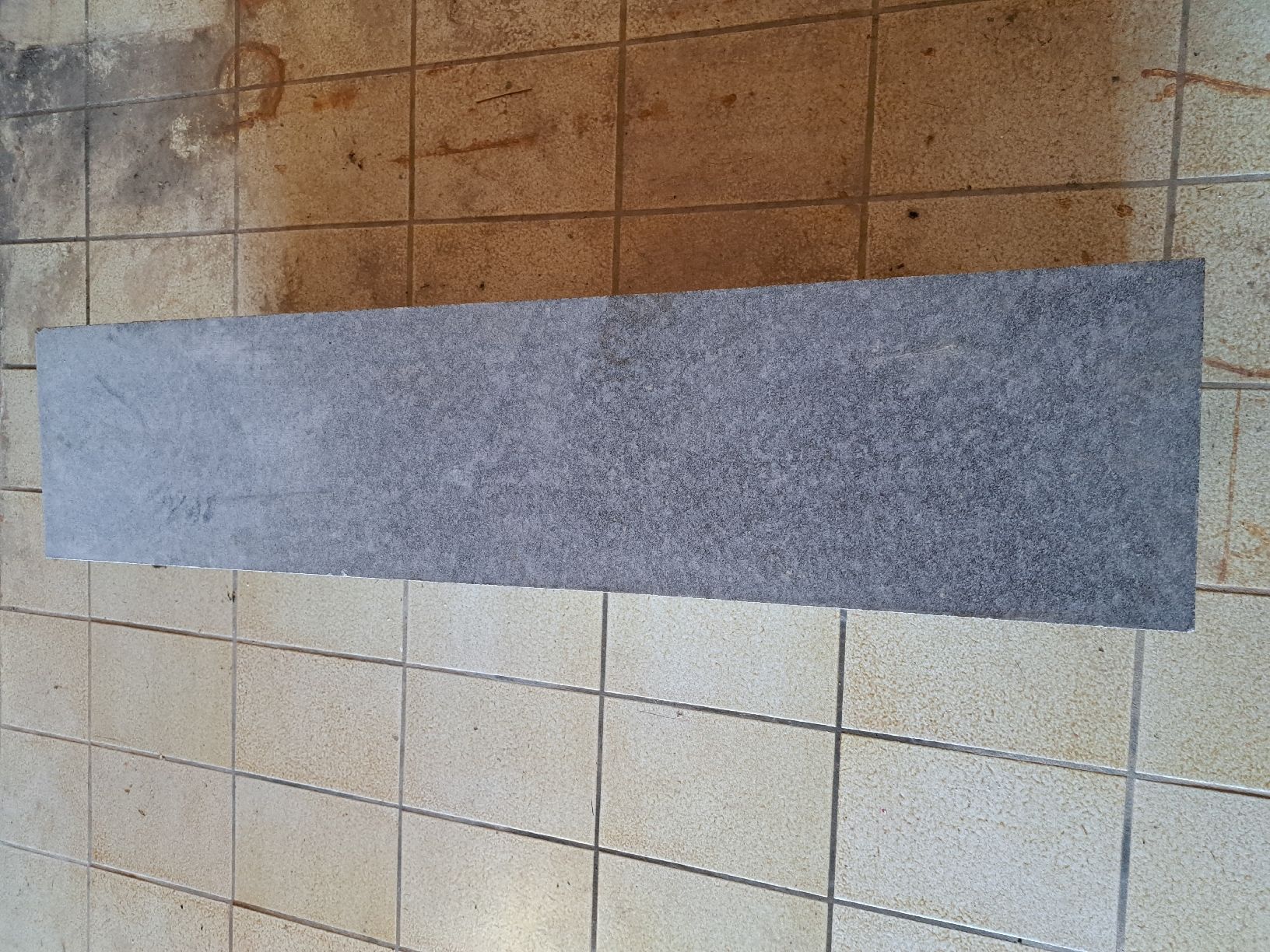 Piatti di portata: Kalksteinplatten – Nuovo (secondo la descrizione) da Uznach venduto da gartenri 4