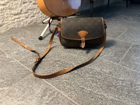 Louis Vuitton Sologne