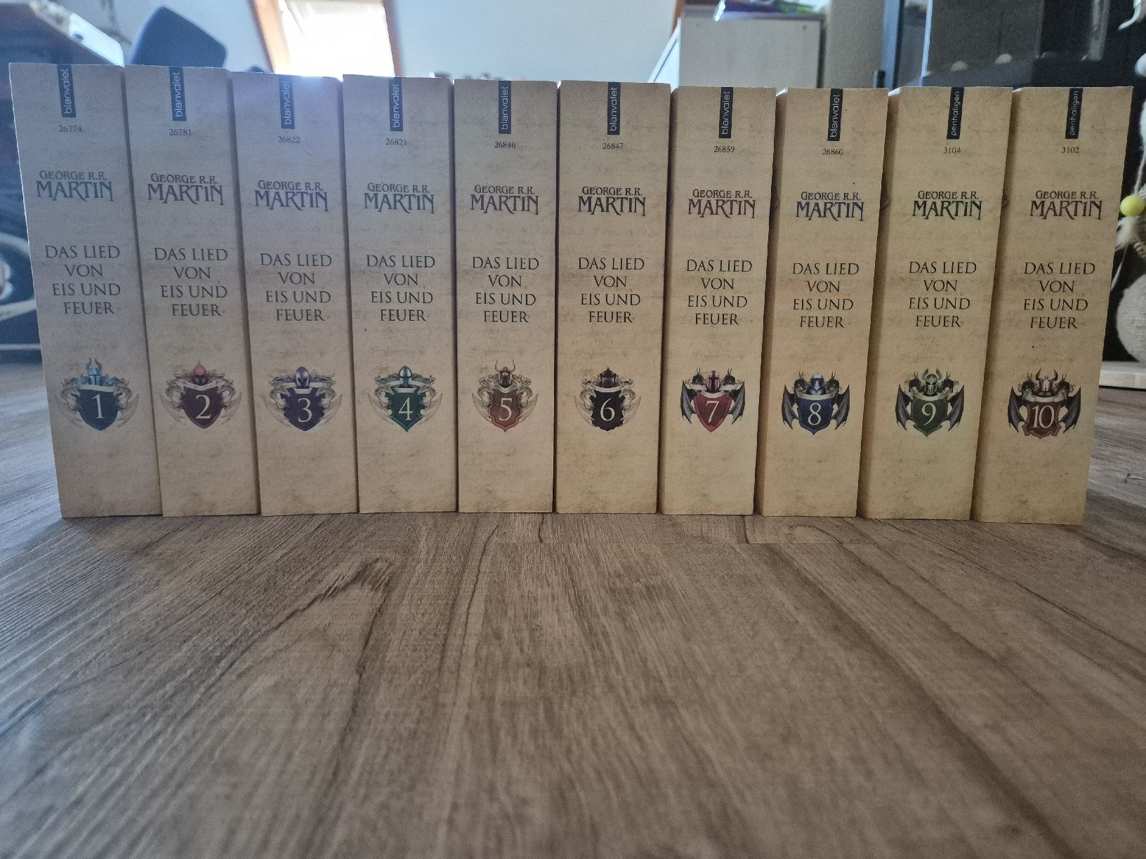 Bücher: Das Lied von Feuer und Eis von Gerorge R.R. Martin – Gebraucht aus Lieli von lun_2vh2
