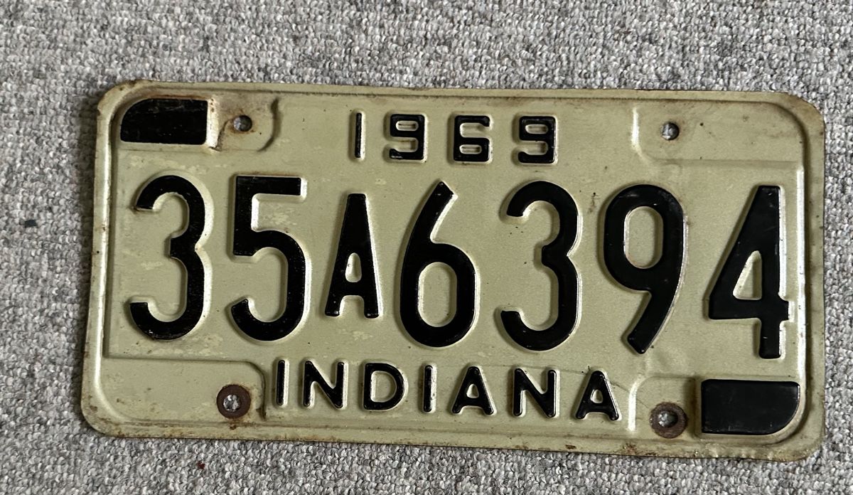 Insegne: Original 1969 Indiana License Plate  – Usato da zürich venduto da PatCat02