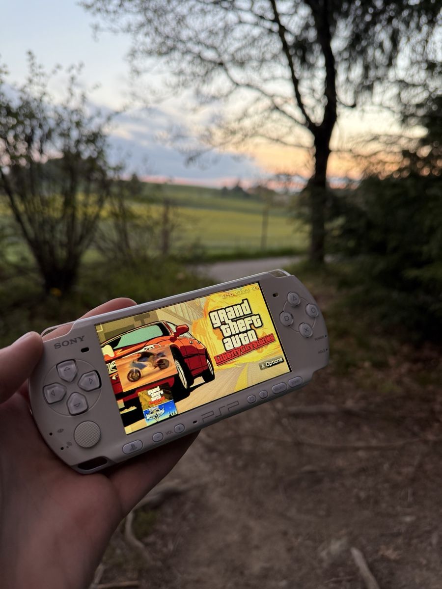 Sony Console: PSP 3000 USB Type C & Battery mod – Usato da Lausanne venduto da Planet_Faisceaux 3