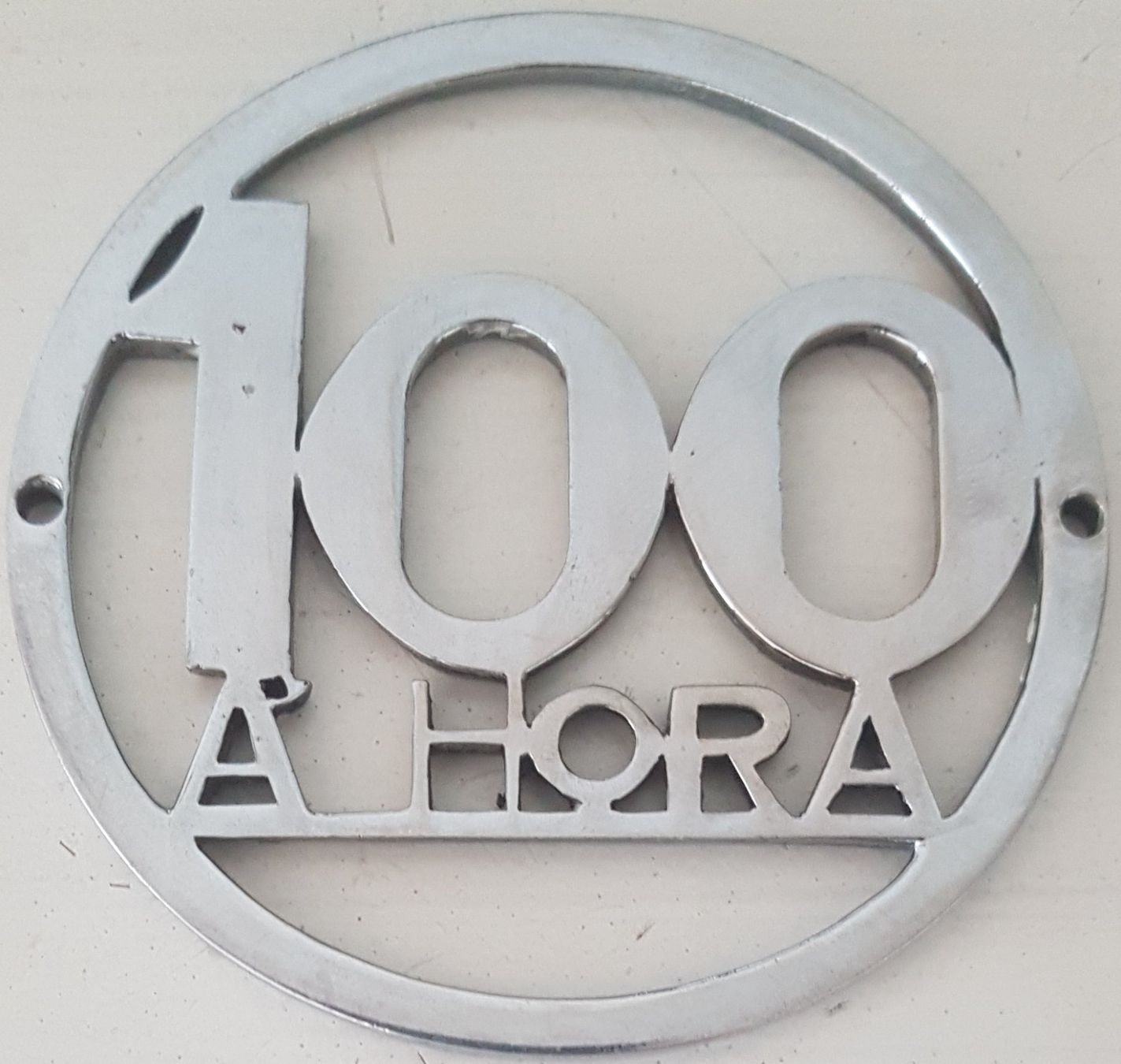 Plaquettes & Badges: Plakette 100 A HORA – D'occasion à Neuchâtel par Blondy_73