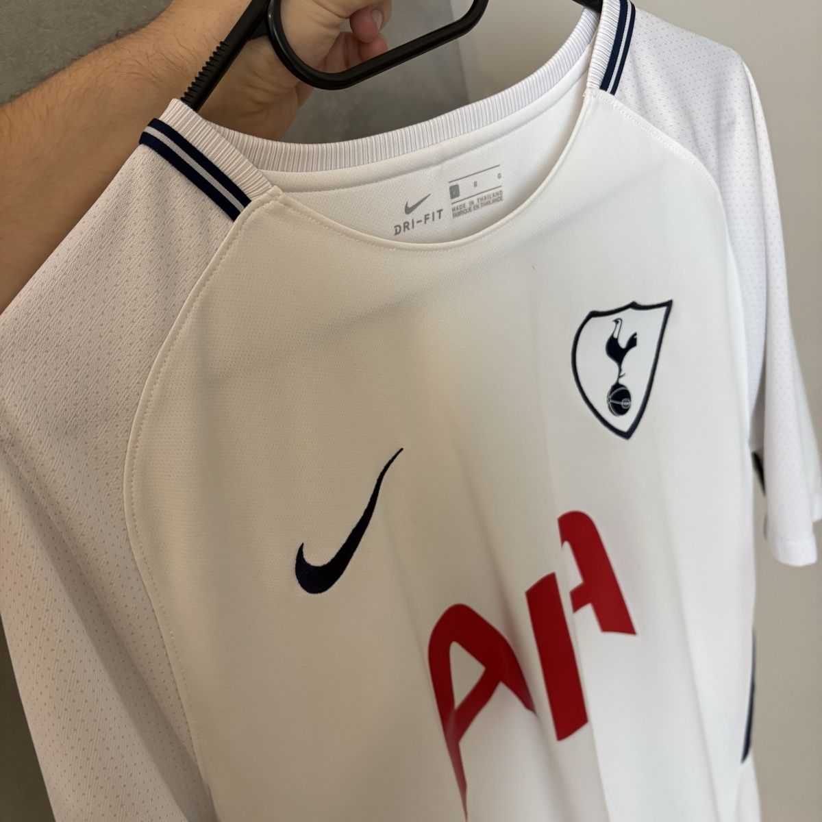 Nike Canottiere & Pantaloni: Tottenham Hotspurs Trikot Son Nike – Usato da Winterthur venduto da LaBodega 8