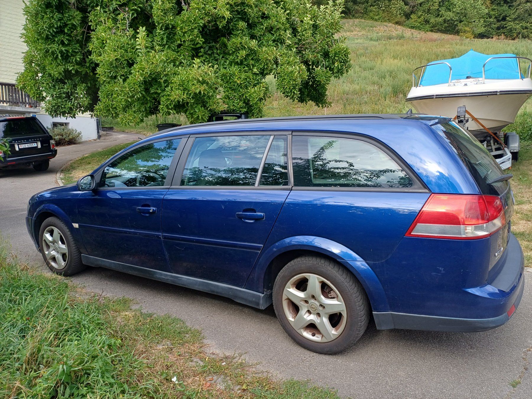 Opel Autos: Opel Vectra 2.0T Cvan. für Export oder Teile – Gebraucht aus Altwis von gammon18 3