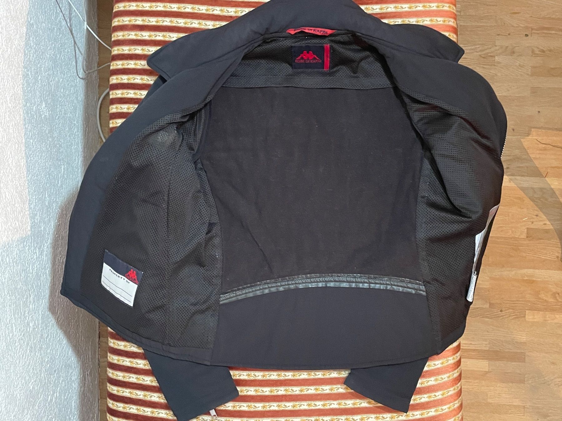 Kappa Giacche: Robe di Kappa Winter-/Schneejacke Größe S – Nuovo (secondo la descrizione) da Biel/Bienne venduto da ilariareda 5