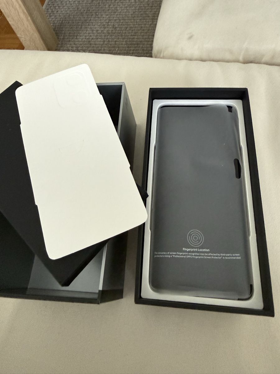 Oppo Telefoni cellulari / Smartphones: OPPO Find X5 5G – Usato da Winterthur venduto da SvenSascha 6