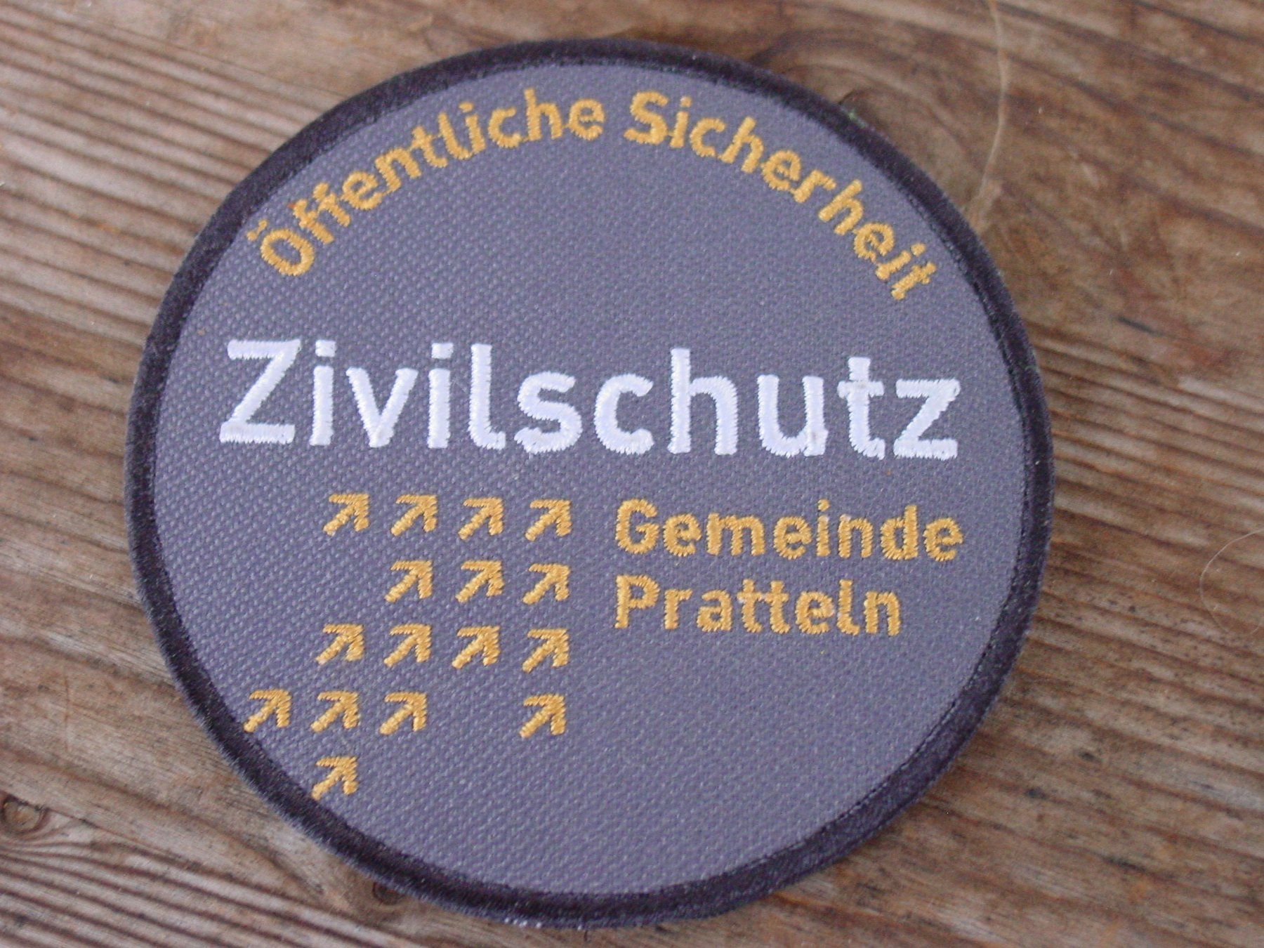 Schweizer Armee Placchette & Badge: Zivilschutz Patch mit Klett Prattelen BL – Nuovo (secondo la descrizione) da Ursenbach venduto da rekruten-shop