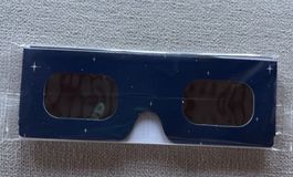 À retirer uniquement - lunettes éclipse neuves