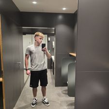 Profile image of kia_lpx9