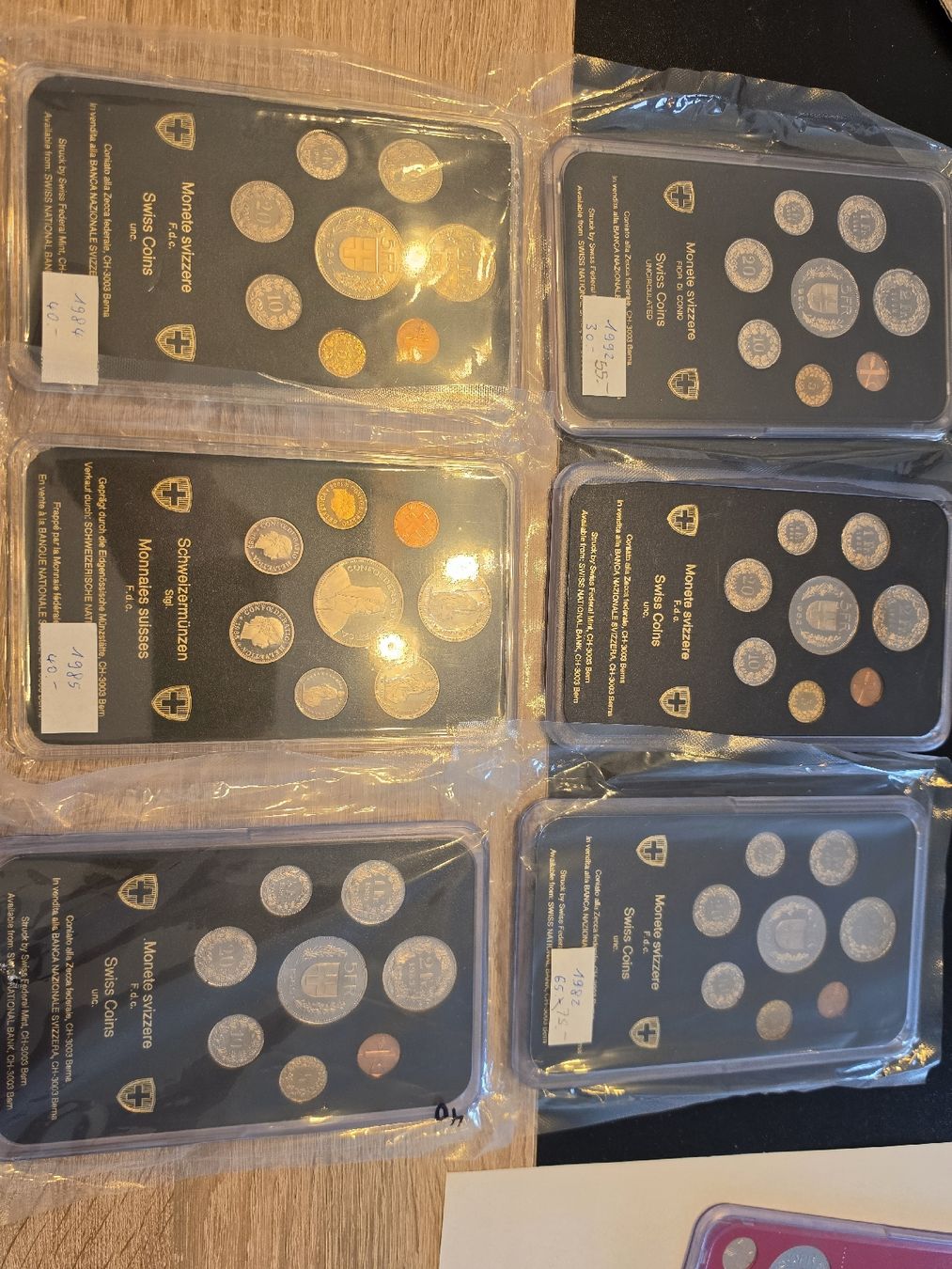 Toutes les monnaies: 9 coffret piece suisse FdC – Neuf avec emballage d'origine à Fribourg par yan_z5fr 1