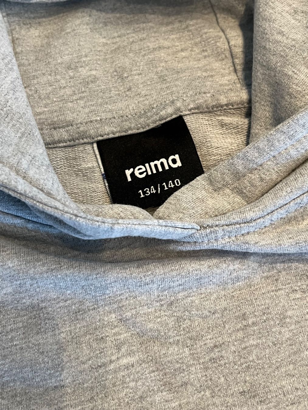 Reima Maglioni & Felpe: Reima Kaputzenpulli neuwertig 134/140 – Usato da Zürich venduto da asocaciu 5