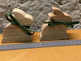 Holz–Osterhasen Deko
