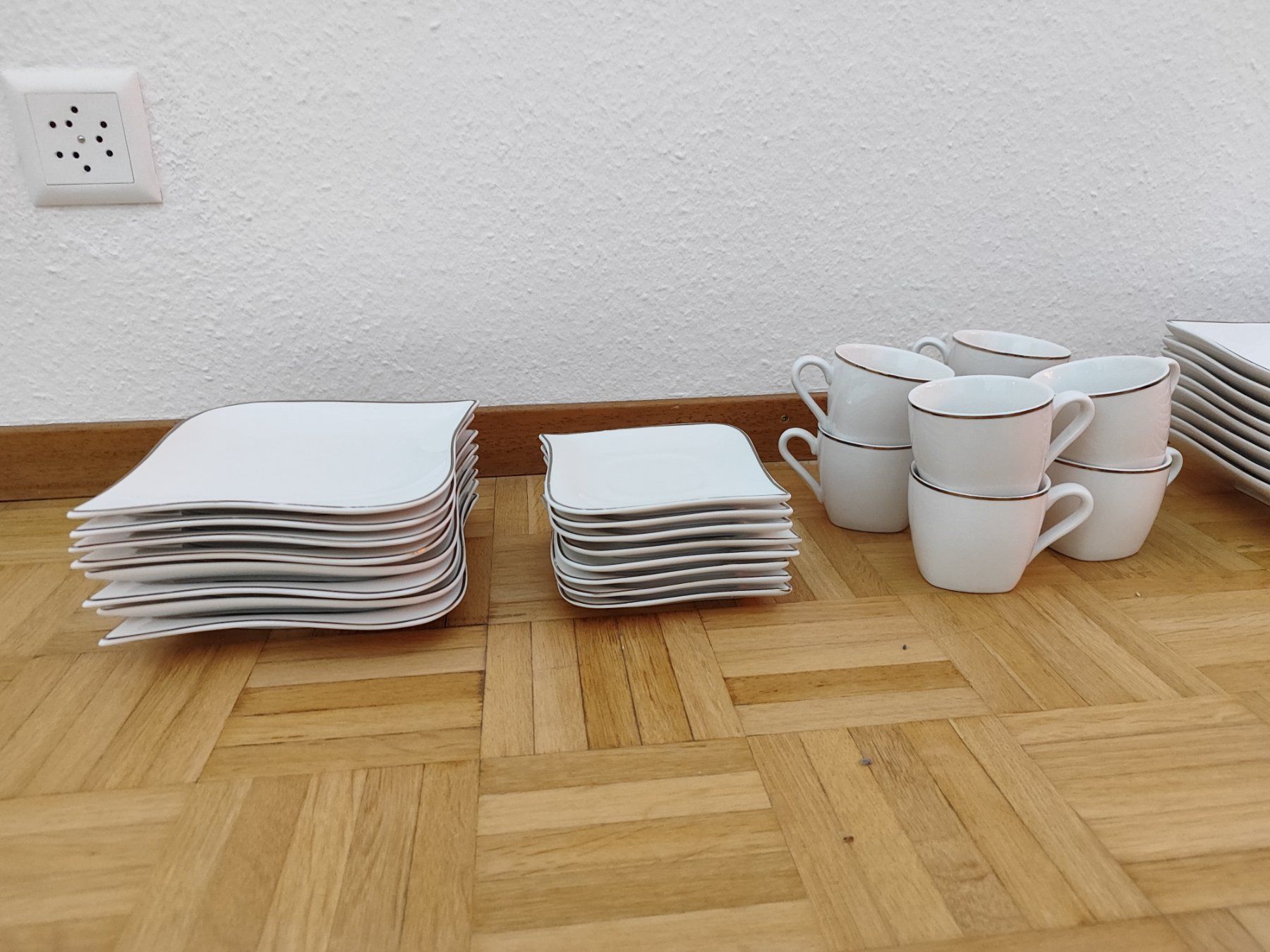 Geschirrsets: Tellerset 40-teilig – Gebraucht aus Visp von mic_j8yl 2
