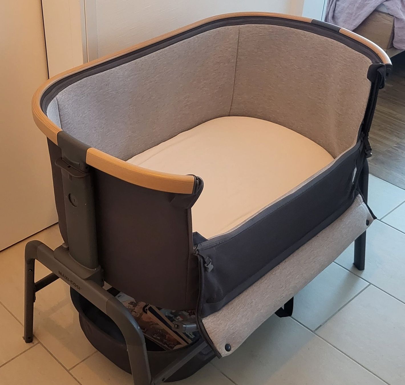 Berceaux: Maxi Cosi Lora Beistellbett – D'occasion à Zürich par maliquila