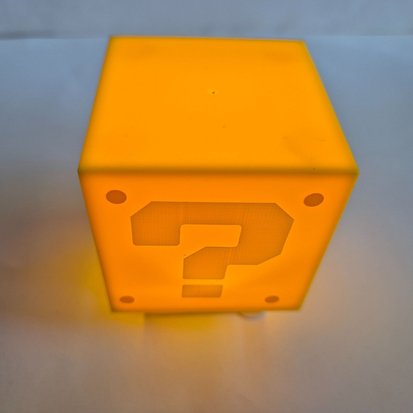 Statuette: Super Mario - Nachtlicht / Lampe - ? Block - k - MER – Usato da Zürich venduto da Mephisto87