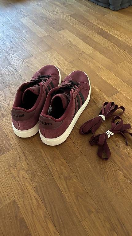 Adidas Scarpe da uomo: Adidas Schuhe Bordeaux 44 2/3 – Usato da Zürich venduto da lupolupo 2