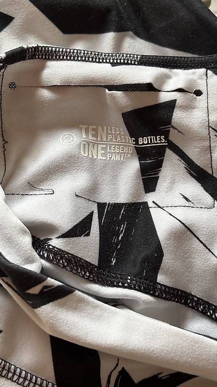 Nike Leggings: Leggings Nike Gr. M – Usato da Baden venduto da Chrisenft 4