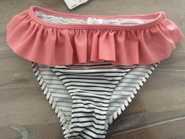 Bikinihose Gr. 122 gestreift mit Rüschen, NEU☀️🏖️