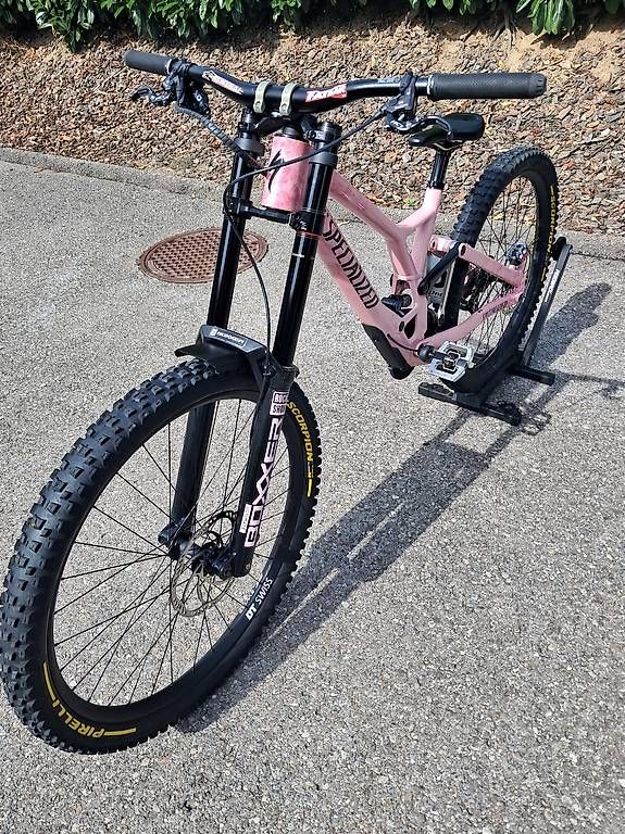 Velos: Specialized Demo Race – Gebraucht aus Onnens FR von oma_7ngq