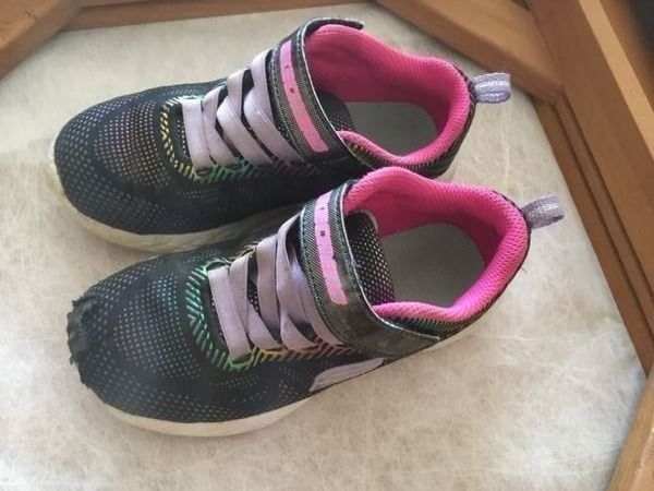 Skechers Scarpe per ragazze: Mädchen Skechers Sneaker 29 – Usato da Bergdietikon venduto da antovale 1