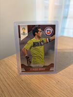 Claudio Bravo Panini Prizm World Cup 2014 Card