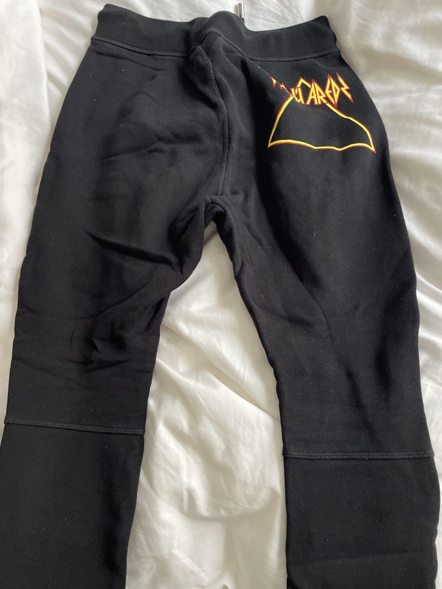 Dsquared2 Hosen: Dsquared Jogging Hose – Gebraucht aus Zunzgen von mel_y6w2 2