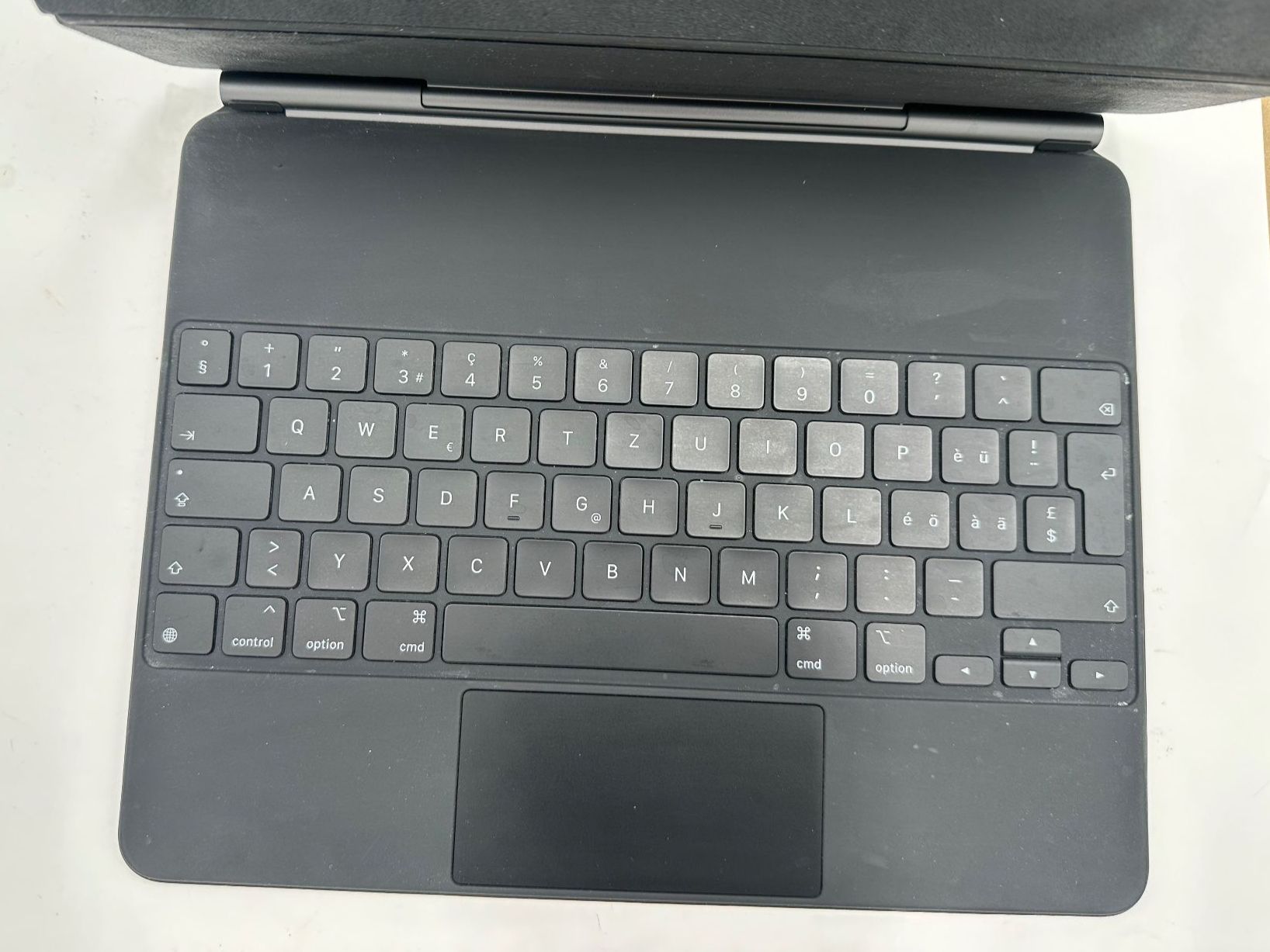 Apple Tastaturen: APPLE  Magic Keyboard für 12.9" iPad Pro – Gebraucht aus Birmenstorf AG von Distronics_SchweizAG 3