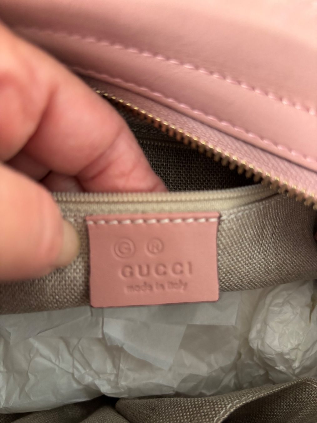 Gucci Borse da donna: Sac GUCCI en cuir Neuf – Nuovo e nell'imballaggio originale da Saignelégier venduto da teres27 5