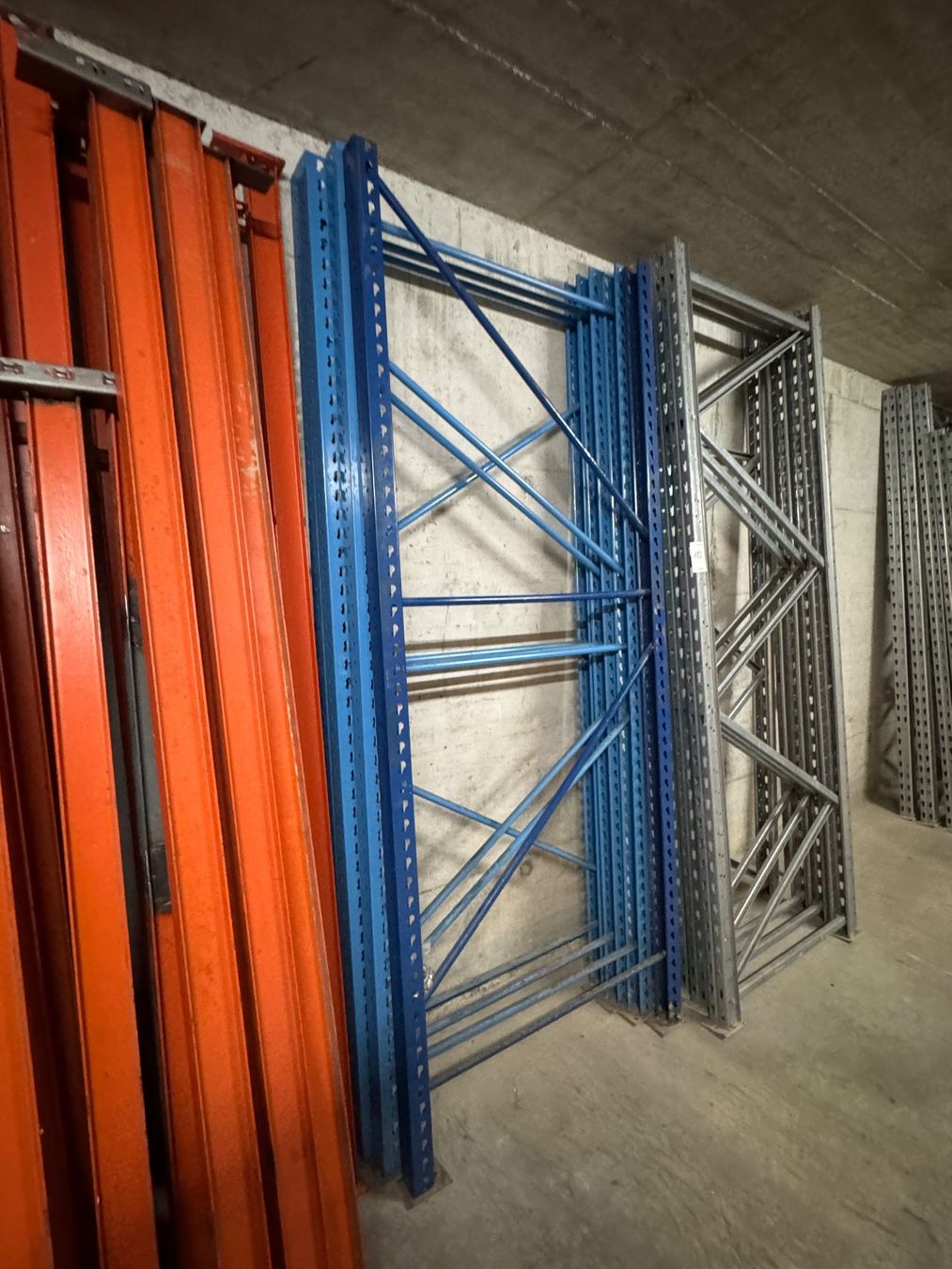 Scaffali: 122 Posten Schwerlastregal aus Liquidation – Usato da Derendingen venduto da Meisterstuecke 3