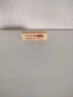 Weinflaschenhalter aus Holz Savoy Baur en Ville Zürich