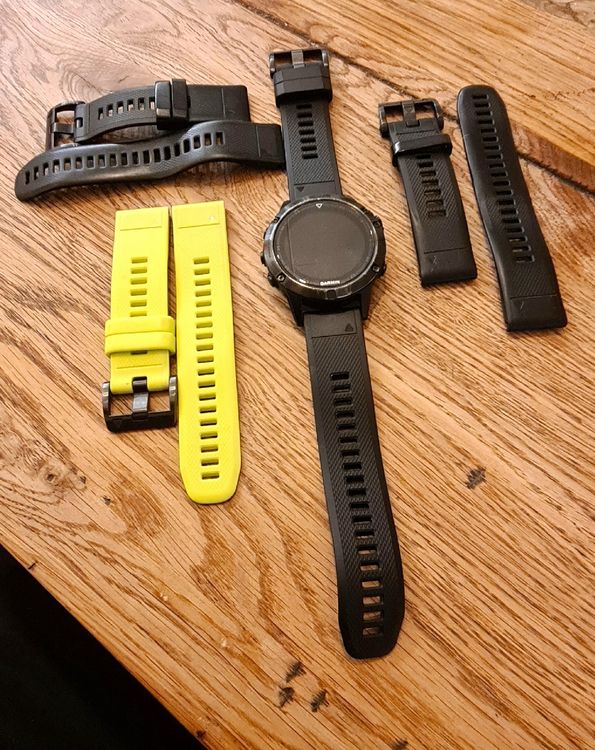 garmin Fēnix 5 Saphire mit neuem Armband Kaufen auf Ricardo