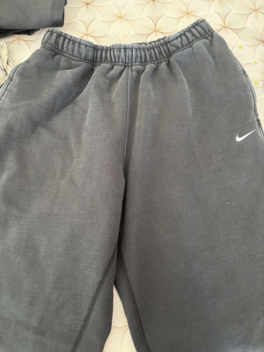 Nike Pantalons: Jogging  – Neuf (Voir description) à Monthey par mon_sgm8