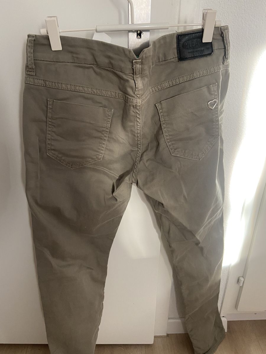 Pantaloni: Hose Please P.L.S. olivgrün – Usato da Thun venduto da Mare_Pia 1