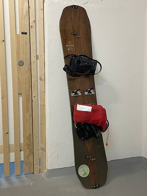 Board: Arbor Splitboard mit Fell – Usato da Luzern venduto da larissahaas 2